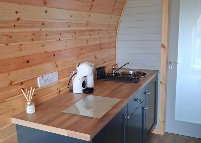 Hilltop Glamping Кемпинг *